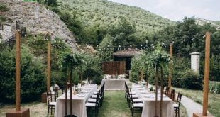 Gaya Pernikahan Rustic